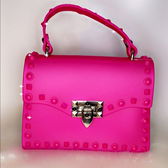 Handbags - Picture 4 of 5